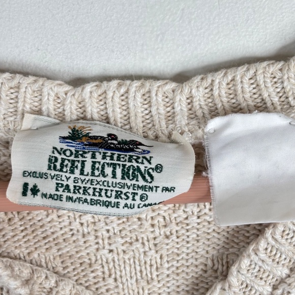 Vintage 90s Granny Sweater M Embroidered Birds Floral Cottage Cream Winter Knits - Picture 4 of 9